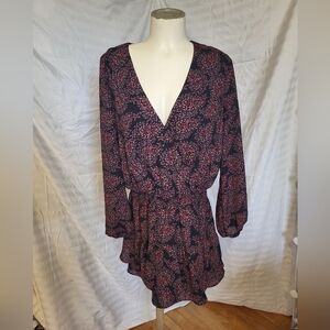 Sadie & Sage Chic Black and Floral Long Sleeves  Dress, Size Large